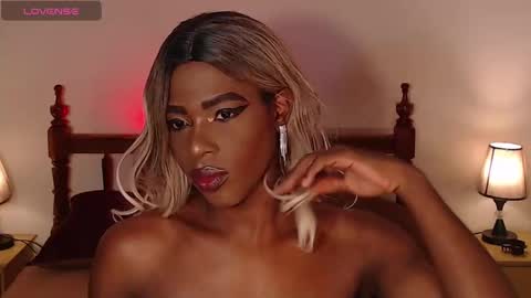 Snapshot of brandi_ross_ chatting on November 1, 7:49 pm Brandy online show from November 1, 7:49 pm