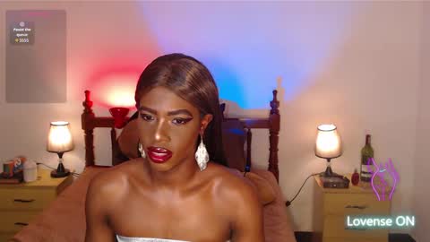 Snapshot of brandi_ross_ chatting on November 15, 7:21 pm Brandy online show from November 15, 7:21 pm