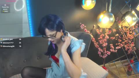 Brandi online show from December 23, 5:11 pm