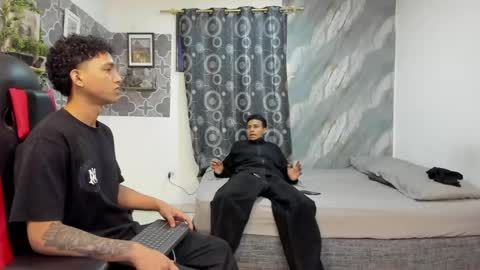 brandom_brook online show from May 13, 3:48 am