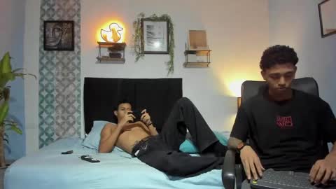 brandom_brook online show from May 24, 6:18 am