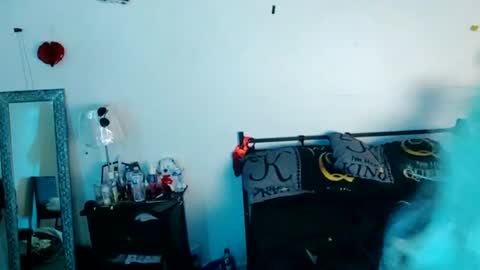 Snapshot of brandondadom1 chatting on June 28, 2:34 pm brandondadom1 online show from June 28, 2:34 pm
