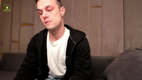 Snapshot of brandonnorriss chatting on May 3, 10:43 am BRANDON online show from May 3, 10:43 am
