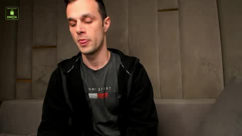 Snapshot of brandonnorriss chatting on May 16, 10:47 am BRANDON online show from May 16, 10:47 am