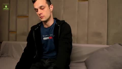 Snapshot of brandonnorriss chatting on May 27, 5:15 am BRANDON online show from May 27, 5:15 am