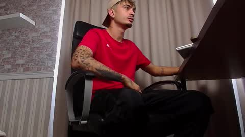 BrandonTateX online show from September 21, 10:50 am