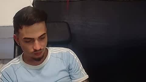 Snapshot of brandontatex chatting on June 15, 8:38 am BrandonTateX online show from June 15, 8:38 am