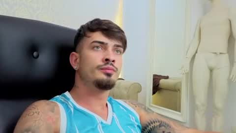 Snapshot of brandontatex chatting on July 30, 5:23 pm BrandonTateX online show from July 30, 5:23 pm