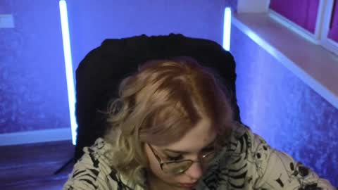 Belle  online show from January 15, 2:49 am