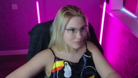 Belle  online show from January 23, 5:45 am