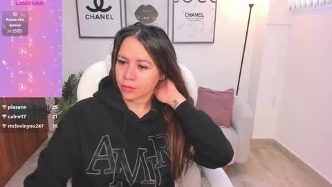 Snapshot of brandy_priscot chatting on October 12, 11:42 am brandy priscot online show from October 12, 11:42 am