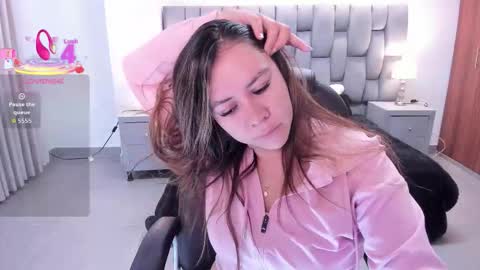 Snapshot of brandy_priscot chatting on November 15, 11:29 am brandy priscot online show from November 15, 11:29 am