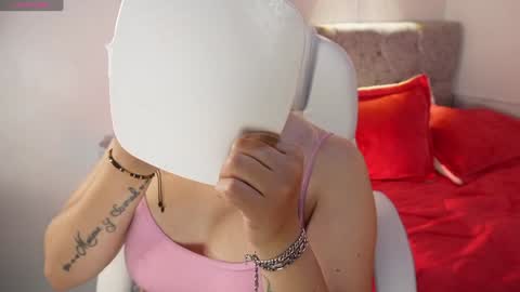 Snapshot of brandy_sweet_ chatting on January 6, 2:14 pm BRANDY  online show from January 6, 2:14 pm