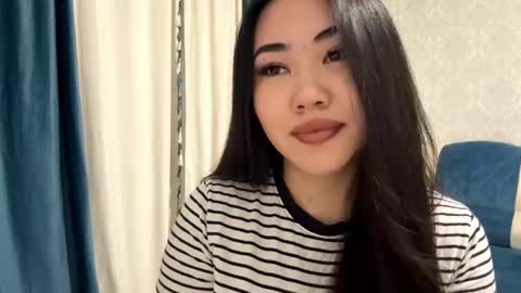 Aypril   online show from November 12, 12:05 pm