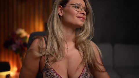 Alex online show from January 22, 4:55 am