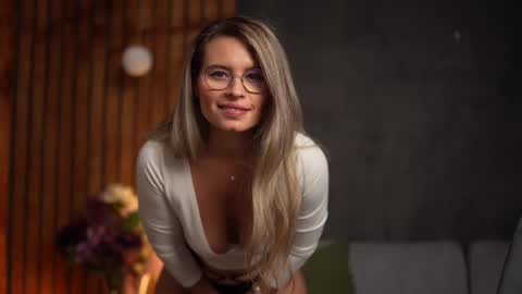 Alex online show from March 3, 8:27 am