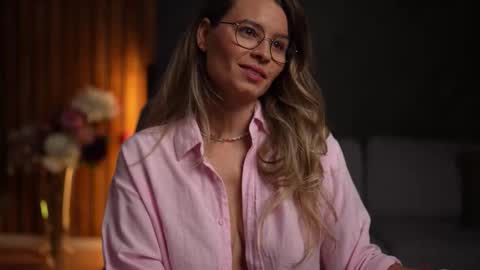 Alex online show from October 27, 4:38 am