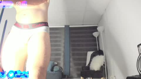 Instagram             twitter BRAN LOPEZ  online show from December 3, 6:37 am