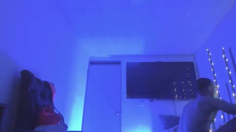 Instagram             twitter BRAN LOPEZ  online show from October 29, 10:22 pm