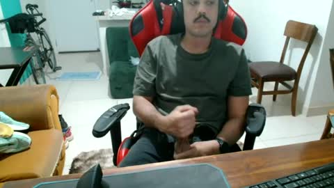 Snapshot of brasilianonca chatting on June 30, 3:29 am brasilianonca online show from June 30, 3:29 am