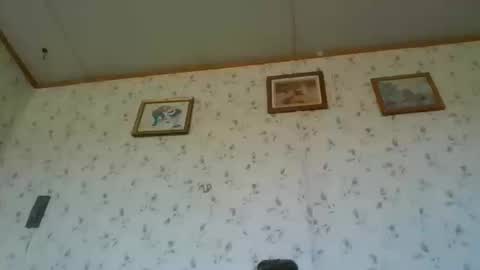 Snapshot of bratbrat23 chatting on October 20, 4:29 pm Bay online show from October 20, 4:29 pm