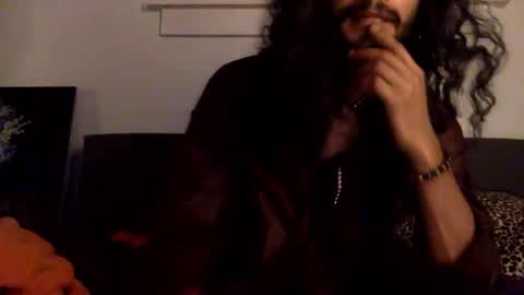 Snapshot of brax_the_lion chatting on April 8, 8:14 am brax_the_lion online show from April 8, 8:14 am