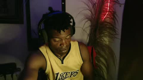 Snapshot of brayan1111x chatting on June 13, 1:47 am brayan1111x online show from June 13, 1:47 am