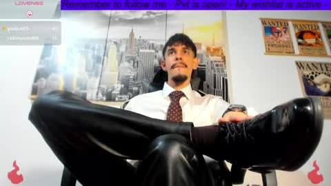 Snapshot of brayhambrown chatting on May 28, 6:21 am brayhambrown online show from May 28, 6:21 am