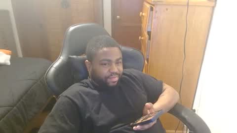 Snapshot of breadw1nnah chatting on March 11, 5:05 am Breadw1nnah online show from March 11, 5:05 am