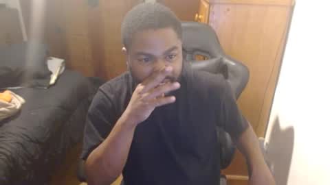 Snapshot of breadw1nnah chatting on September 11, 4:45 am Breadw1nnah online show from September 11, 4:45 am