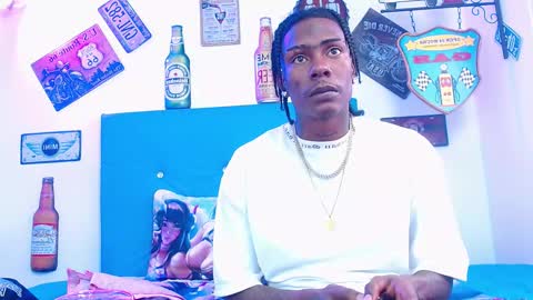 breazer__ online show from February 20, 8:53 pm