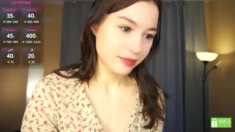 Mia Bunyard online show from December 15, 7:01 am