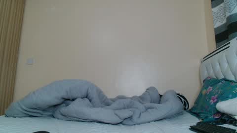 Snapshot of bree_beauty chatting on May 2, 7:41 pm bree_beauty online show from May 2, 7:41 pm