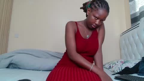 Snapshot of bree_beauty chatting on May 22, 9:59 am bree_beauty online show from May 22, 9:59 am