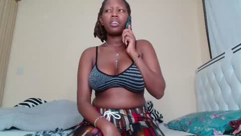 Snapshot of bree_beauty chatting on June 11, 7:34 pm bree_beauty online show from June 11, 7:34 pm