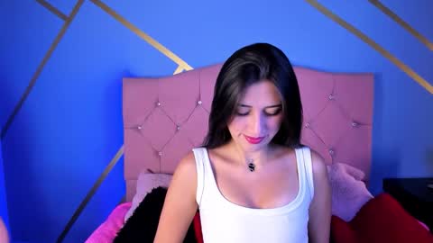 Brenda moris online show from November 18, 9:41 pm