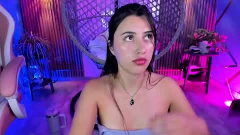 Brenda moris online show from May 15, 11:01 pm