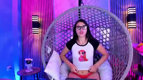 Brenda moris online show from May 23, 10:58 pm