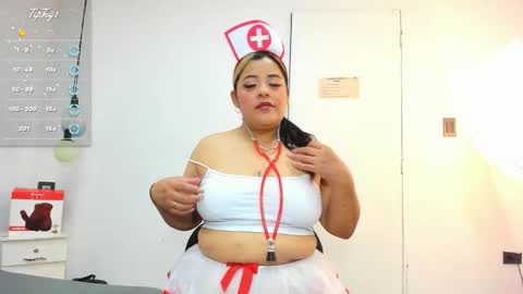 Brenda  online show from November 29, 9:34 am