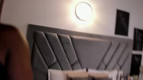 Snapshot of brenda_nova18 chatting on June 5, 10:04 pm Brenda online show from June 5, 10:04 pm