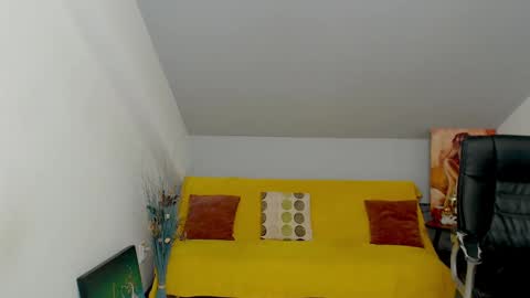 Brenda Skye online show from December 10, 12:49 pm