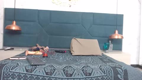 Snapshot of brenda_velasquez chatting on May 29, 5:55 pm BRENDA VELASQUEZ online show from May 29, 5:55 pm