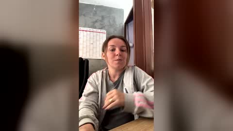 Brenda online show from April 23, 7:52 am