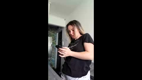 Brenda online show from May 1, 11:04 am