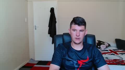 ask me lol online show from October 25, 8:11 am