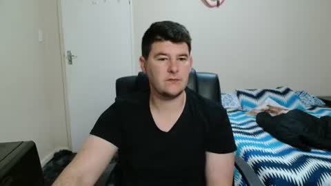ask me lol online show from August 5, 12:02 am