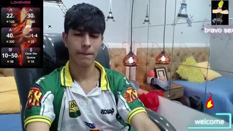 Esteban online show from March 2, 4:07 am