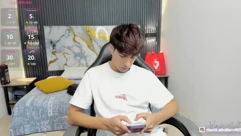 Esteban online show from March 9, 2:32 pm