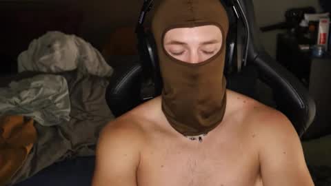 Snapshot of brentonverde chatting on November 18, 11:26 pm brentonverde online show from November 18, 11:26 pm