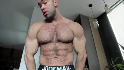 Snapshot of bretman_narcissus chatting on May 13, 3:37 am bretman_narcissus online show from May 13, 3:37 am